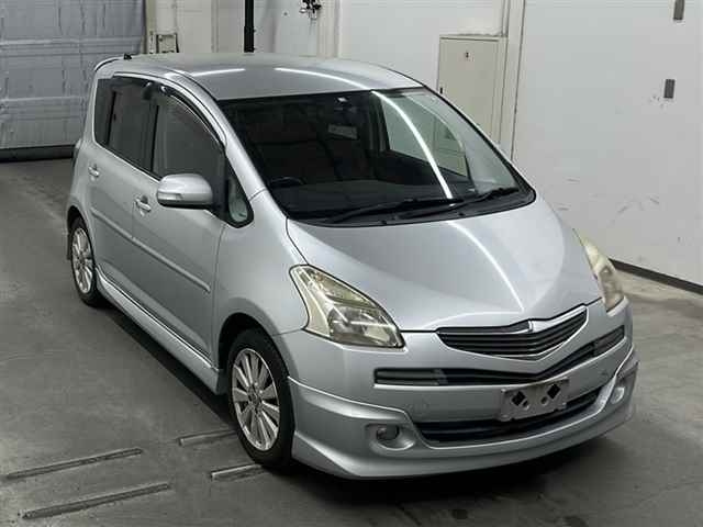 TOYOTA RACTIS 2006
