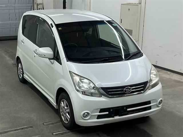 DAIHATSU MOVE 2010
