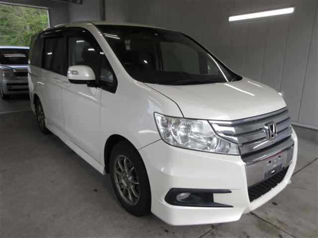 HONDA STEP WAGON 2010