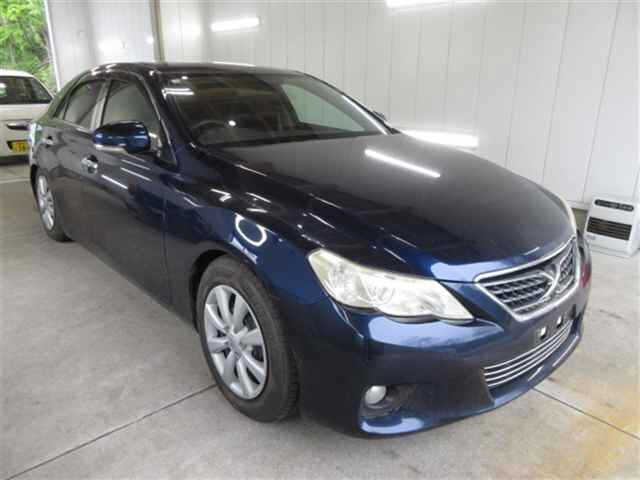 TOYOTA MARK X 2011