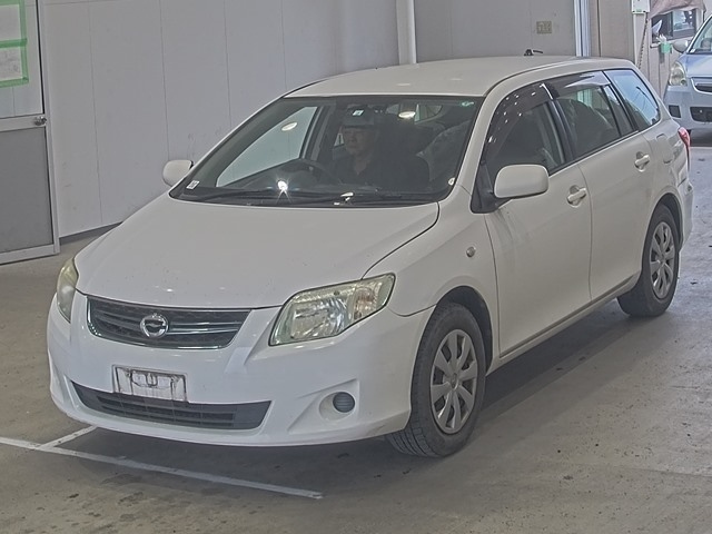 TOYOTA COROLLA FIELDER 2010