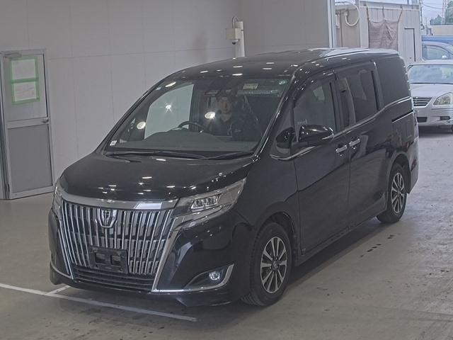 TOYOTA ESQUIRE 2018