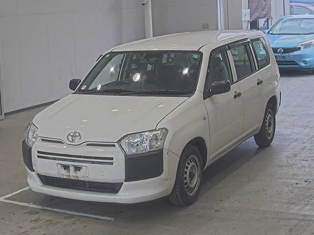 TOYOTA PROBOX 2018