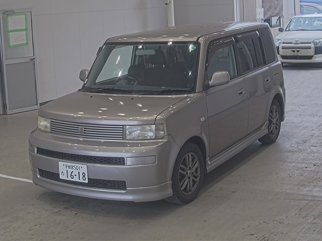 TOYOTA BB 2005