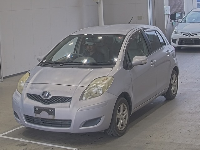 TOYOTA VITZ 2008