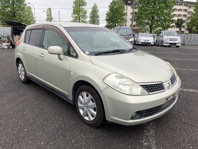 NISSAN TIIDA 2007