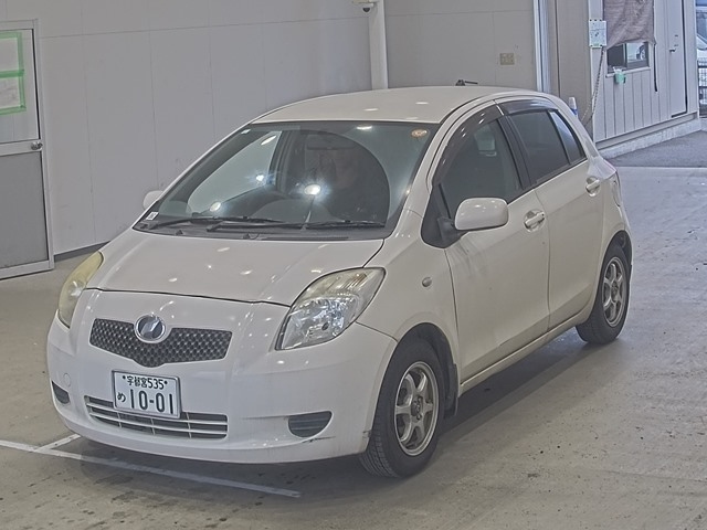 TOYOTA VITZ 2005