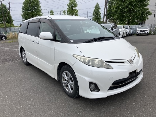 TOYOTA ESTIMA 2010
