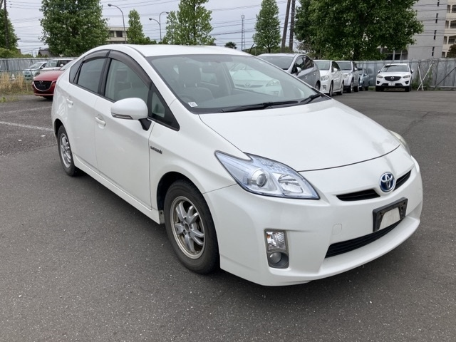 TOYOTA PRIUS 2010