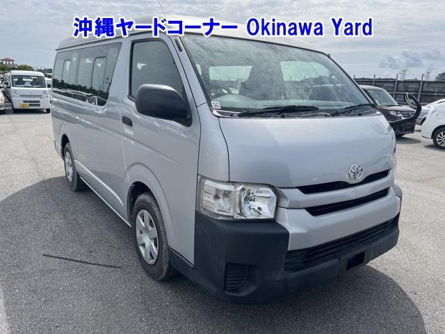 TOYOTA HIACE 2016