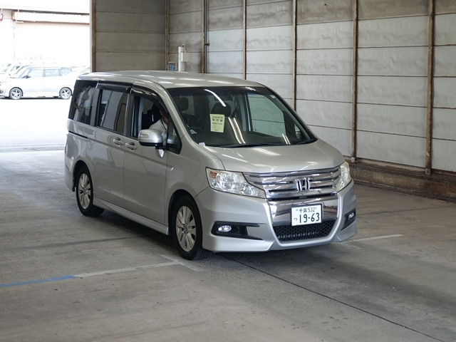 HONDA STEP WAGON