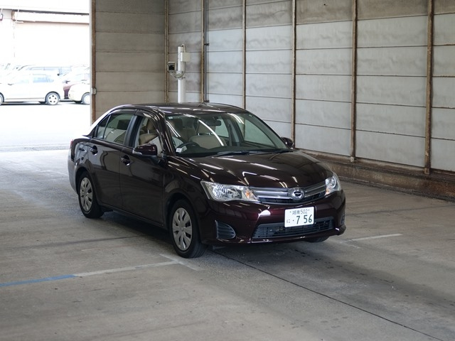 TOYOTA COROLLA AXIO 2015