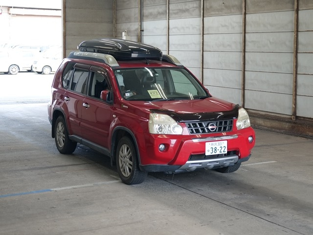 NISSAN X-TRAIL