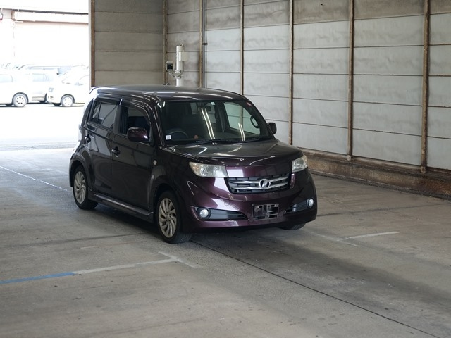 TOYOTA BB 2006