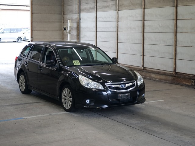 SUBARU LEGACY 2011