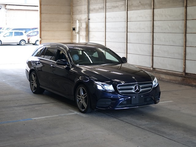 MERCEDES BENZ E CLASS WAGON 2020