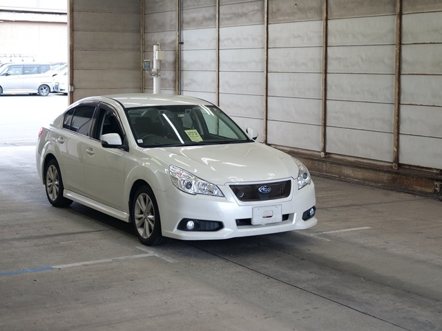 SUBARU LEGACY B4 2012