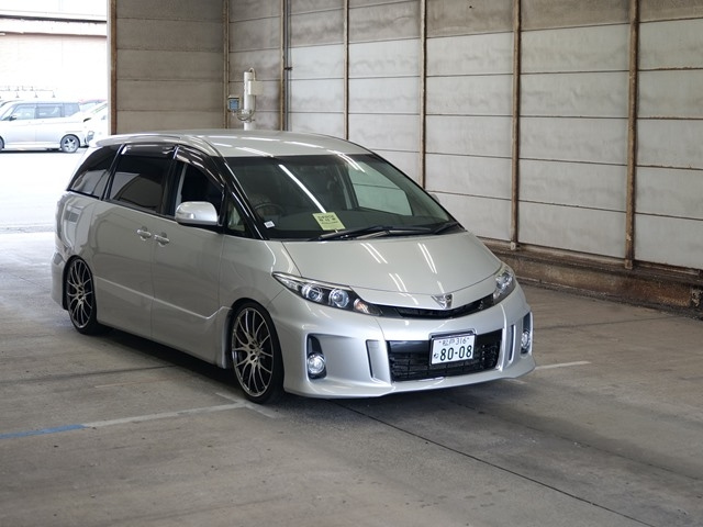 TOYOTA ESTIMA 2013