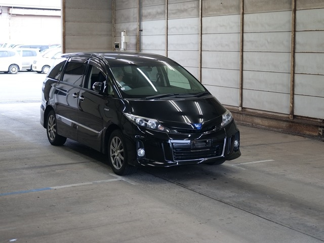TOYOTA ESTIMA HYBRID 2015