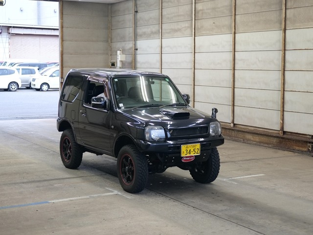 SUZUKI JIMNY 2011