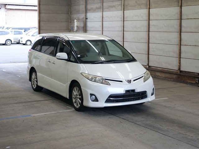 TOYOTA ESTIMA 2011
