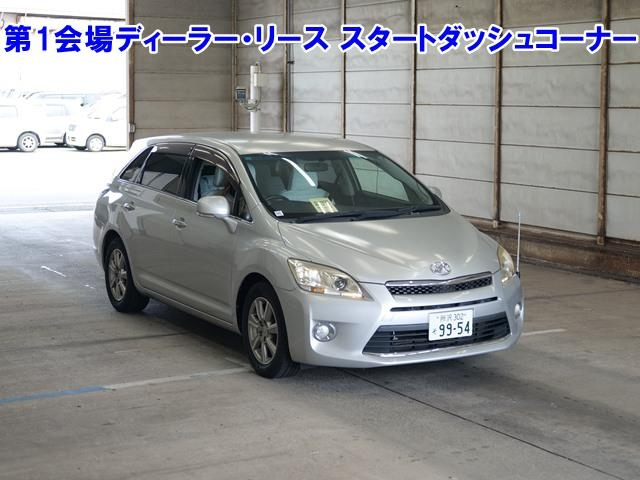 TOYOTA MARK X ZIO 2013