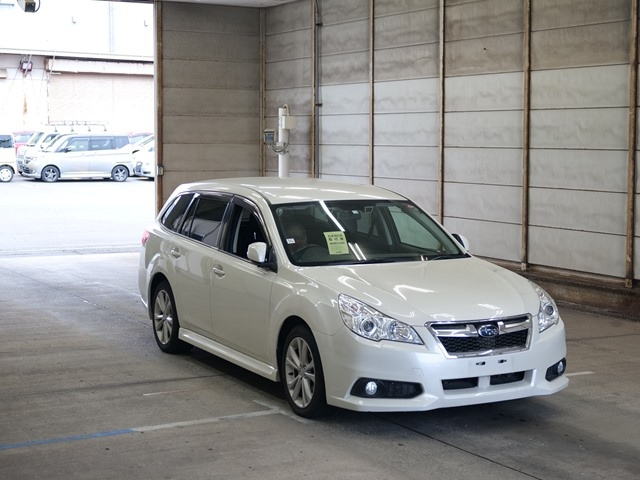 SUBARU LEGACY 2012