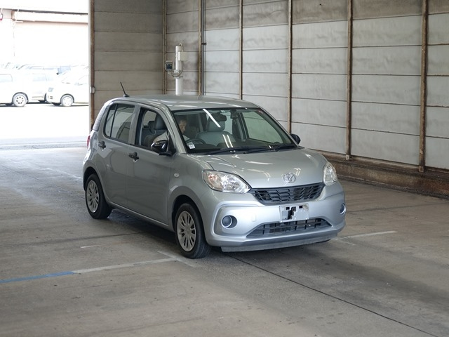 TOYOTA PASSO 2016
