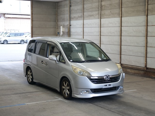 HONDA STEP WAGON