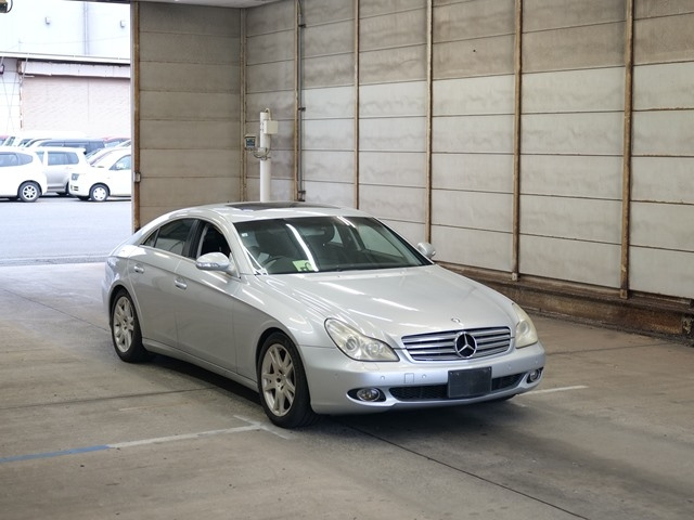 MERCEDES BENZ CLS