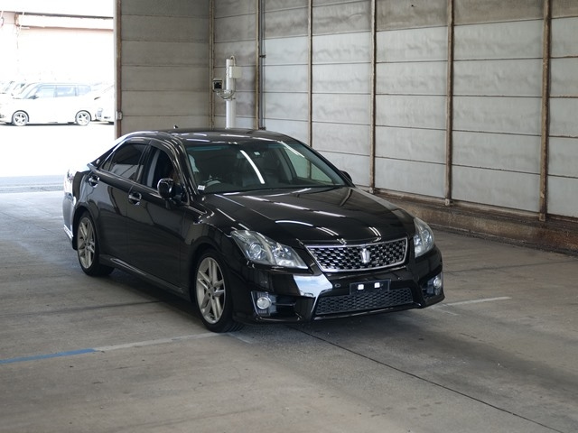 TOYOTA CROWN 2012