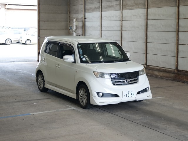 TOYOTA BB 2007