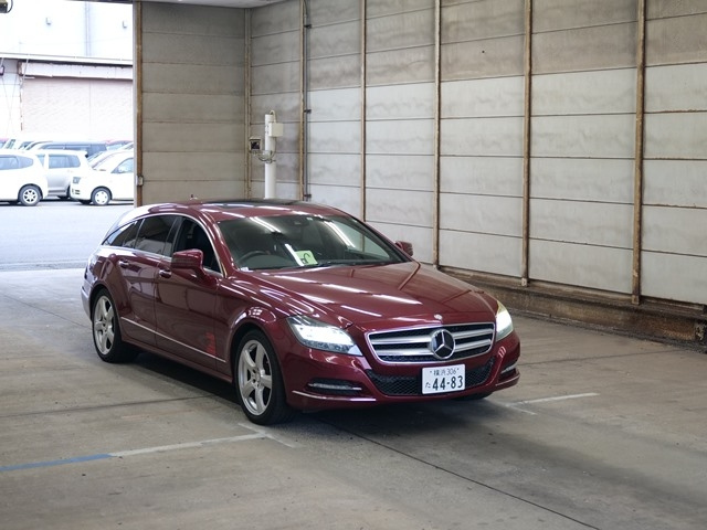 MERCEDES BENZ CLS