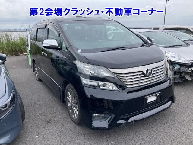 TOYOTA VELLFIRE 2011