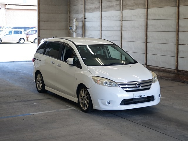 NISSAN LAFESTA