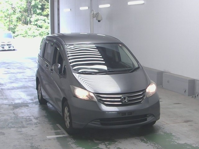 HONDA FREED 2008