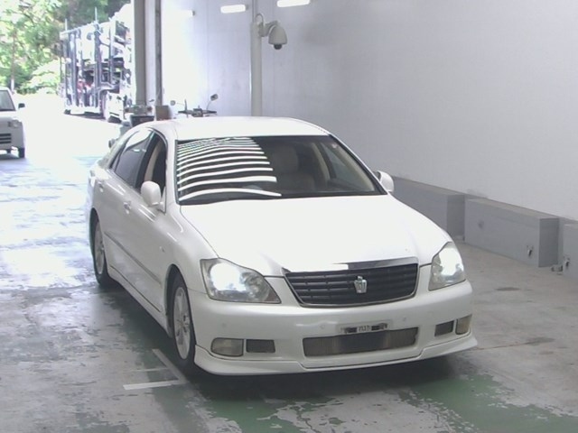 TOYOTA CROWN 2006