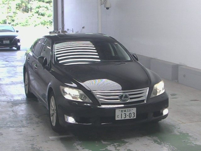 LEXUS LS 2011