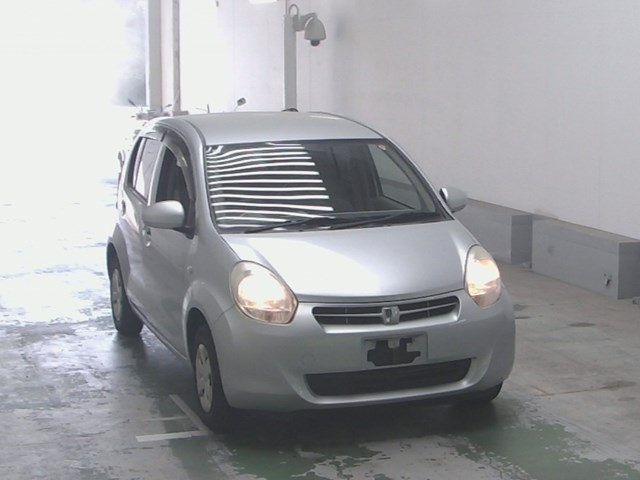 TOYOTA PASSO 2010