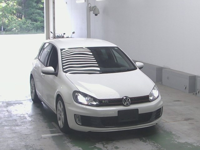 VOLKSWAGEN GOLF 2011