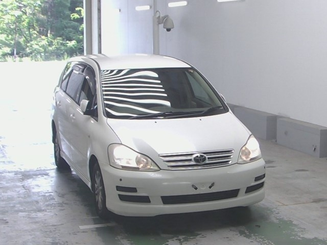 TOYOTA IPSUM 2006