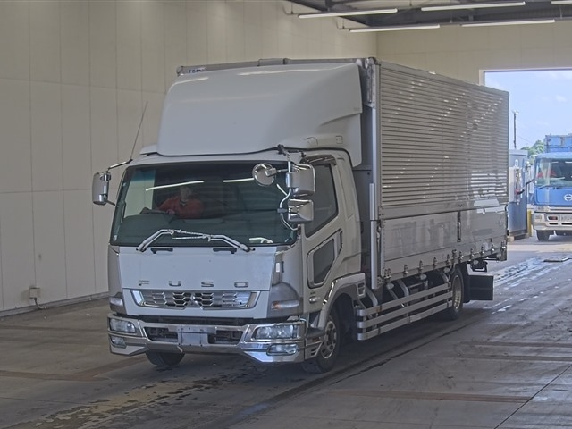 MITSUBISHI FUSO FIGHTER 2014