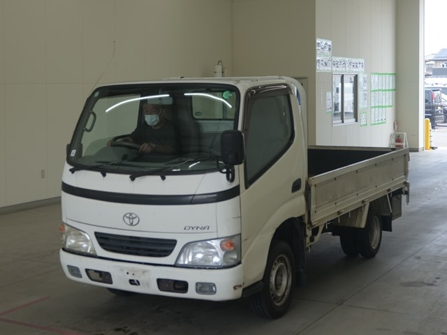 TOYOTA DYNA 2006