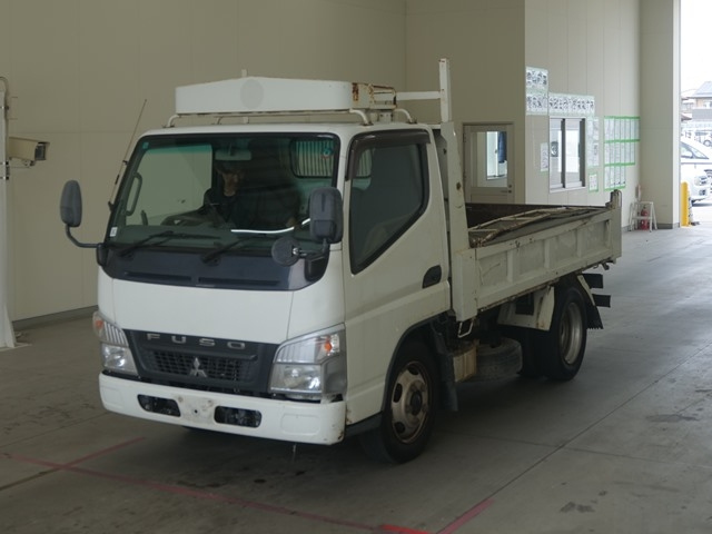 MITSUBISHI CANTER 2010