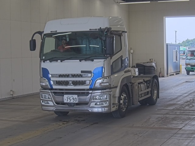 MITSUBISHI SUPER GREAT 2014