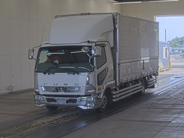 MITSUBISHI FUSO FIGHTER 2013
