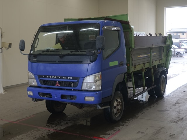 MITSUBISHI CANTER 2005