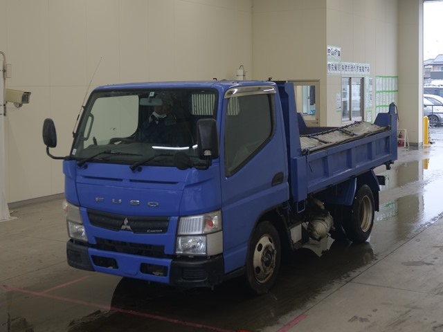 MITSUBISHI CANTER 2011