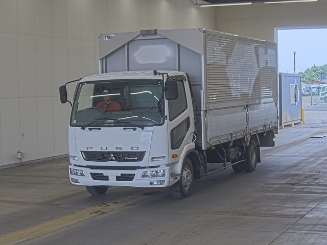 MITSUBISHI FUSO FIGHTER 2015