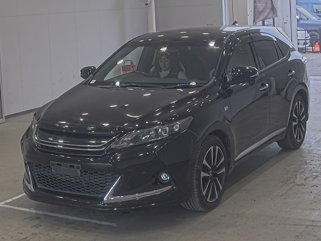 TOYOTA HARRIER 2016